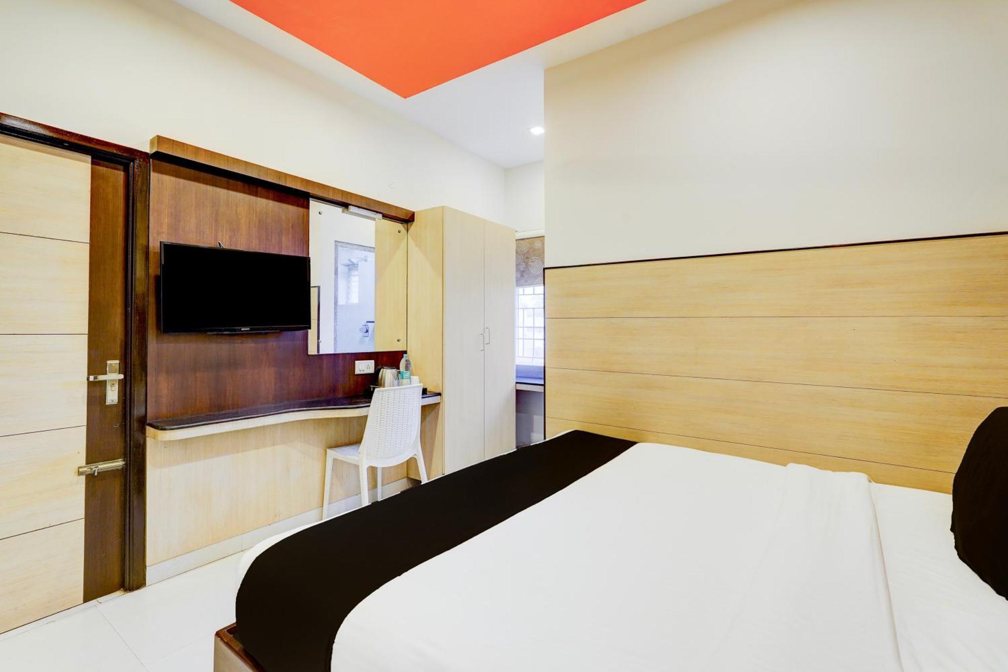 Super Townhouse Chennai Near Airport Formerly Sai Bala Budget Exterior photo