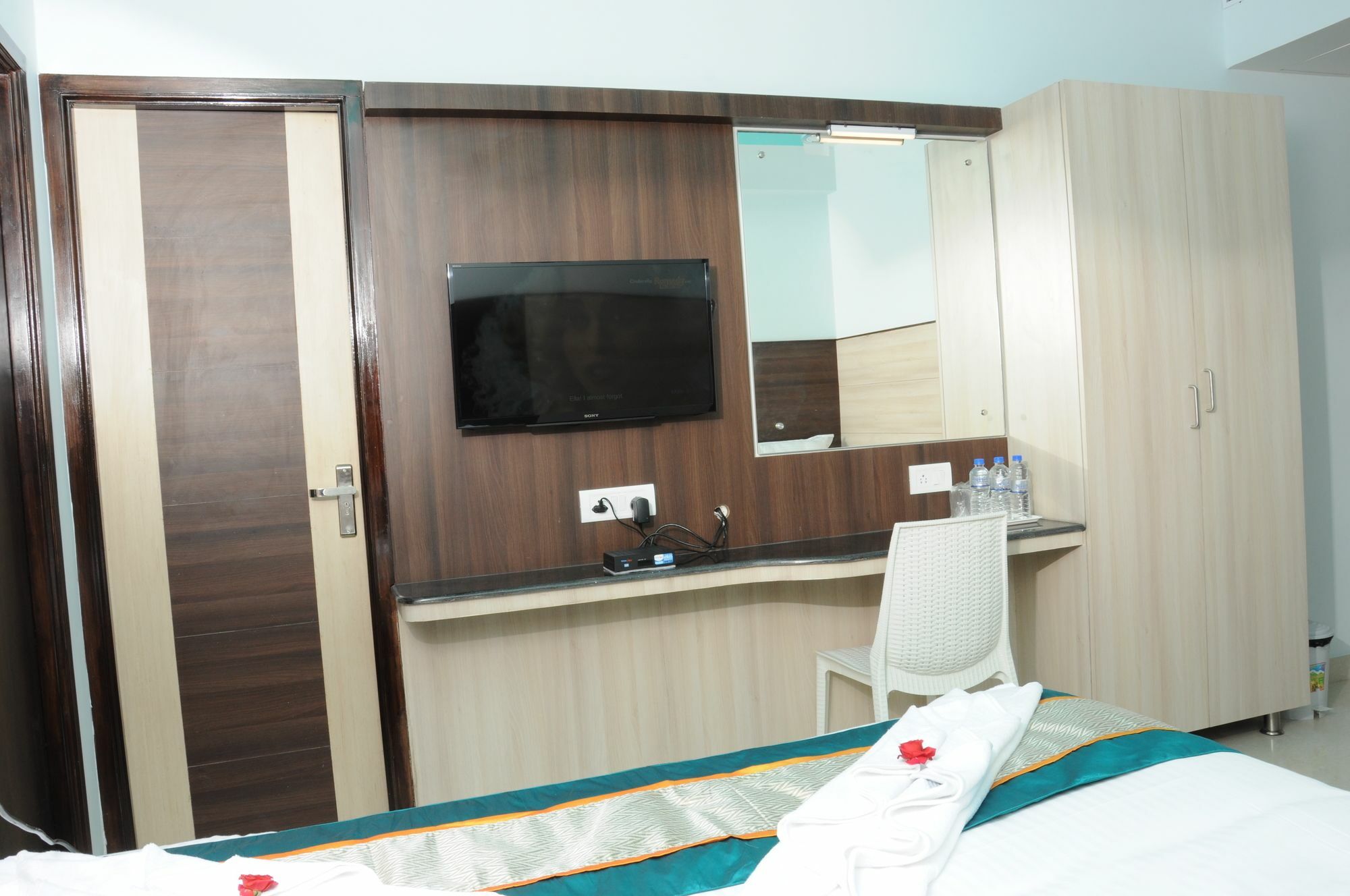 Super Townhouse Chennai Near Airport Formerly Sai Bala Budget Exterior photo